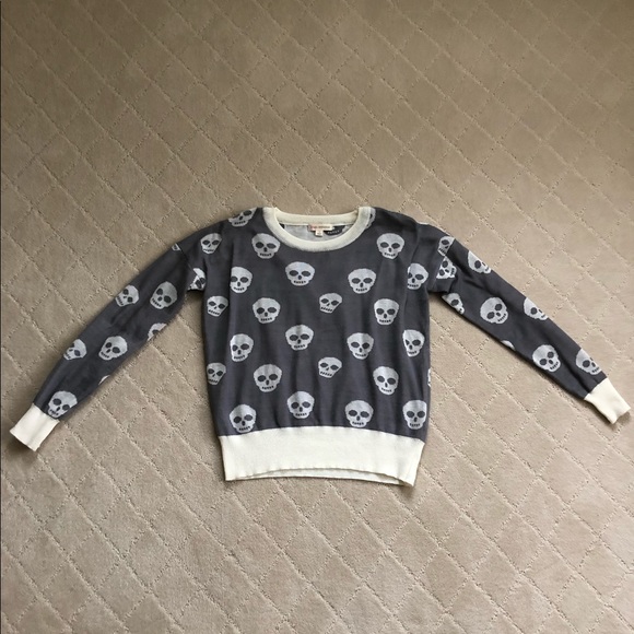 Zenana Outfitters Sweaters - Skull Sweater